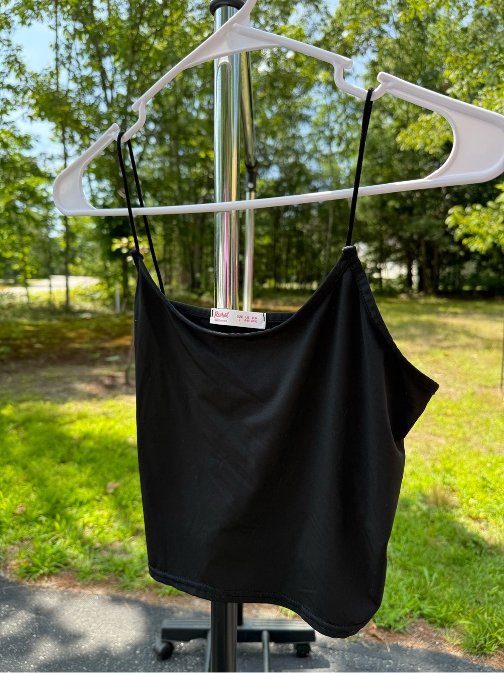 Black Spaghetti Strap Crop Camisole